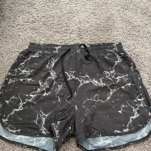 Buff Bunny flo shorts size XL